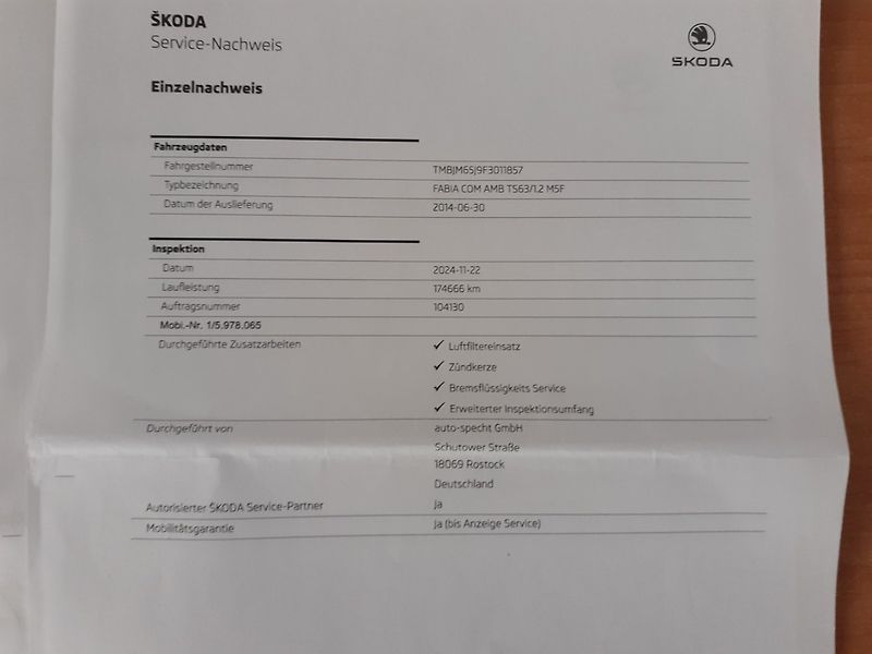 Škoda Fabia (2014) KOMBI 1.2 TSi  AMB - fotka 30 z 33
