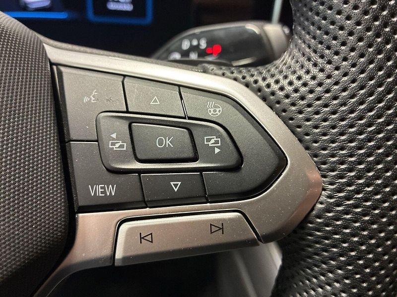 Volkswagen Passat 1.5TSI R-Line 360 NezTop Matri - fotka 13 z 24