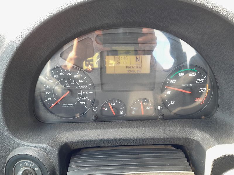 Iveco 120 E nosič kontejnerů - fotka 26 z 43