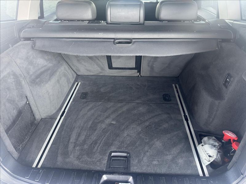 BMW X3 3,0 d Automat - fotka 9 z 19