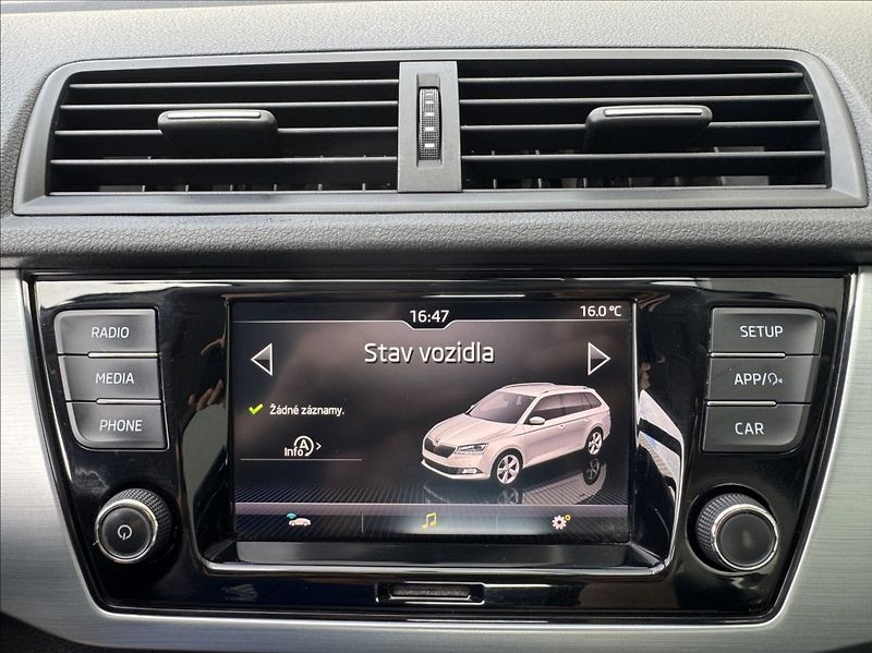 Škoda Fabia 1,0 TSI DPH tažné 1.maj. ČR - fotka 41 z 50