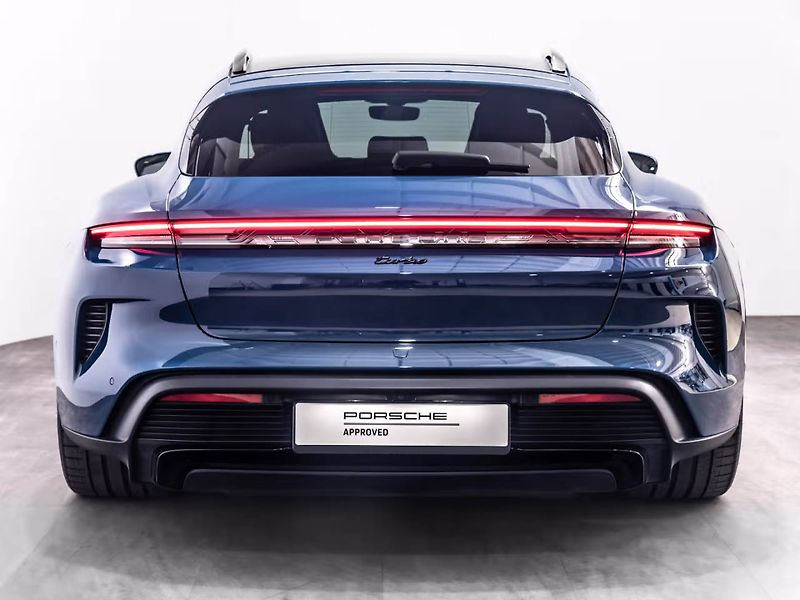 Porsche Taycan Turbo Sport Turismo HuD InnoDr - fotka 5 z 21