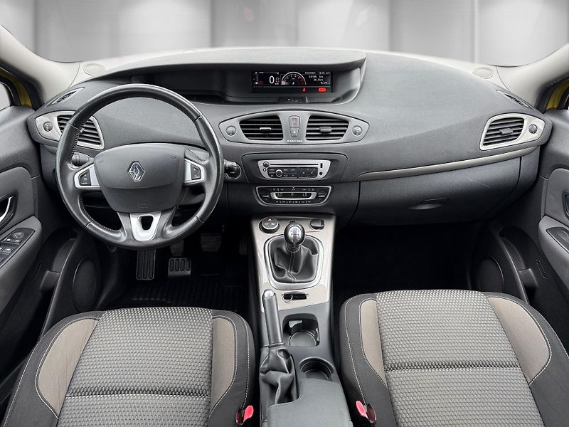 Renault Scénic (2016) 1,2 TCe 85 kW Xmod 1.maj - fotka 19 z 24