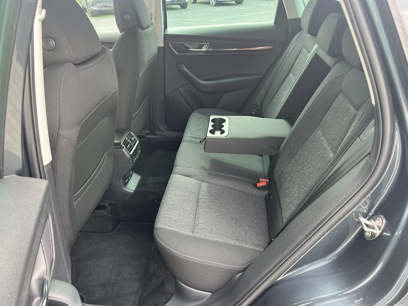 Škoda Karoq (2021) 1.6TDI 85kW STYLE 1.MAJITEL ČR - fotka 9 z 22