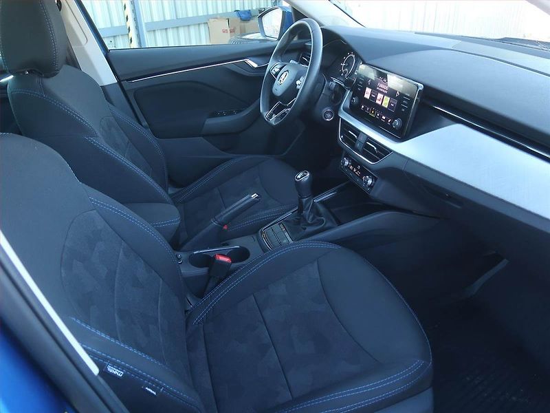 Škoda Kamiq (2023) Ambition 1.5 TSI - fotka 9 z 20