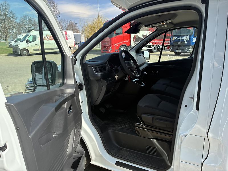 Renault Trafic (2025) do 2,5t - NEPOTŘEBUJE TACHO! - fotka 10 z 31