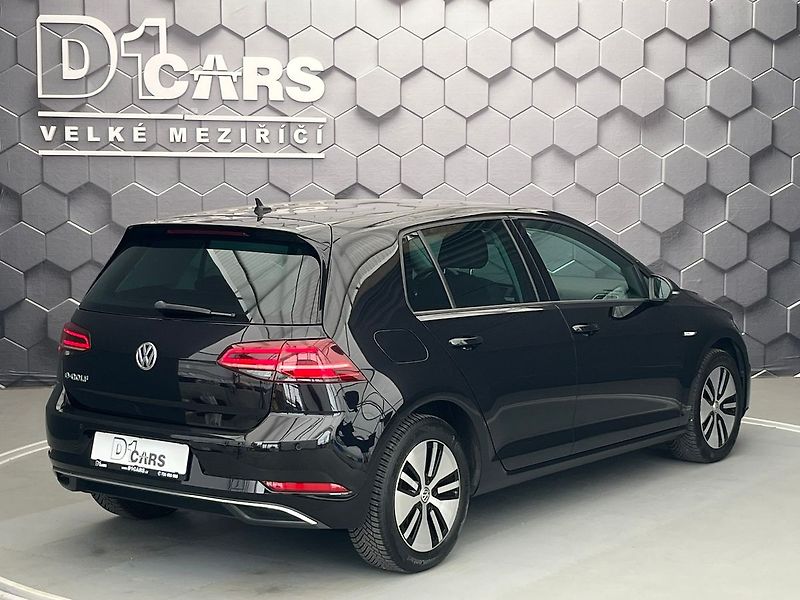 Volkswagen e-Golf 93,1% SoH, tep.čerp. virtual k - fotka 6 z 95