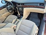 Škoda Superb (2010) Elegance 2.0 TDI 103kW Combi - náhled 18