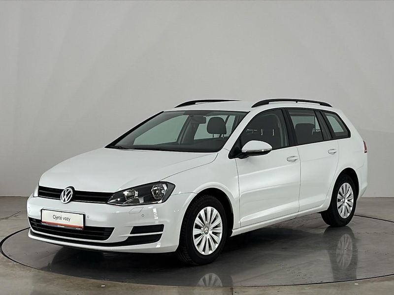 Volkswagen Golf Trendline - fotka 1 z 28
