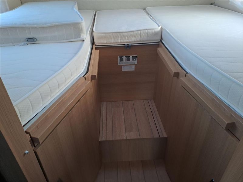 Eura Mobil multijet,1.majitel,koupeno cz - fotka 26 z 35