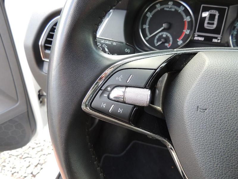 Škoda Fabia (2022) 1.0TSi,70kw,Tour,výbava,ČR1maj - fotka 21 z 51