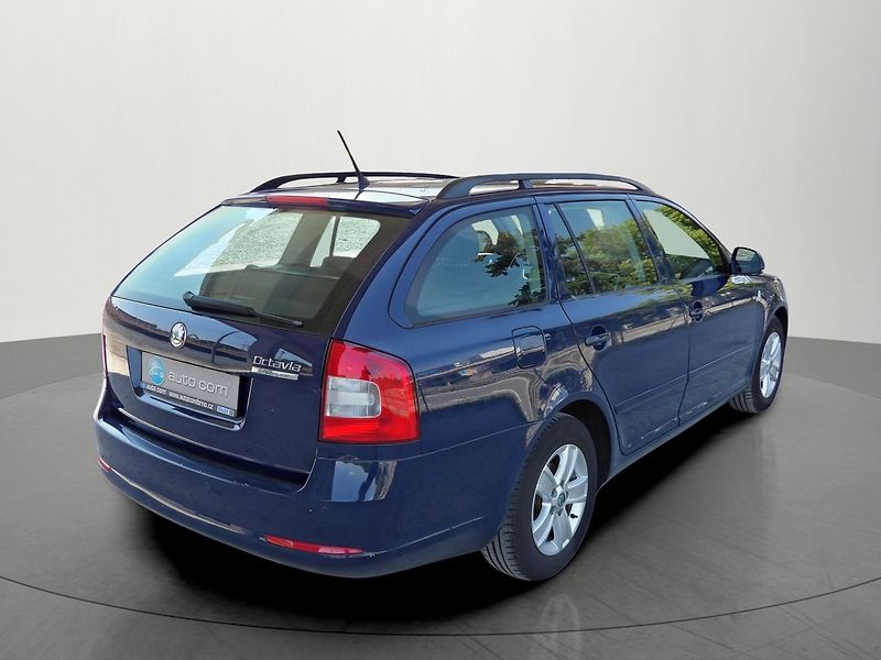 Škoda Octavia 1.6TDI Ambition Serviska - fotka 4 z 35