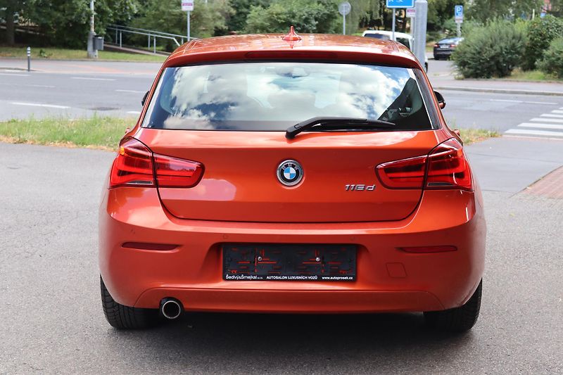 BMW Řada 1 116D STEPTRONIC F20 85kW - fotka 12 z 50