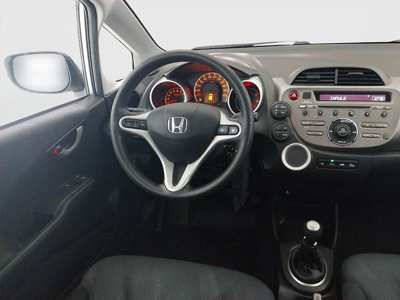 Honda Jazz (2010) 1.4 i-VTEC, po STK, udržované - fotka 7 z 16