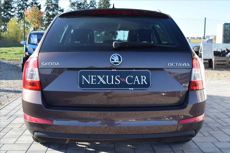 Škoda Octavia 1,6 TDI 77KW ALU KLIMA NAVI - fotka 6 z 48
