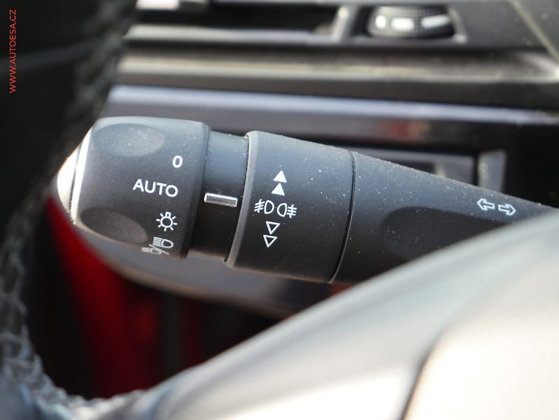 Citroën C4 Picasso (2013) 1.6 HDi, Klima - fotka 15 z 19