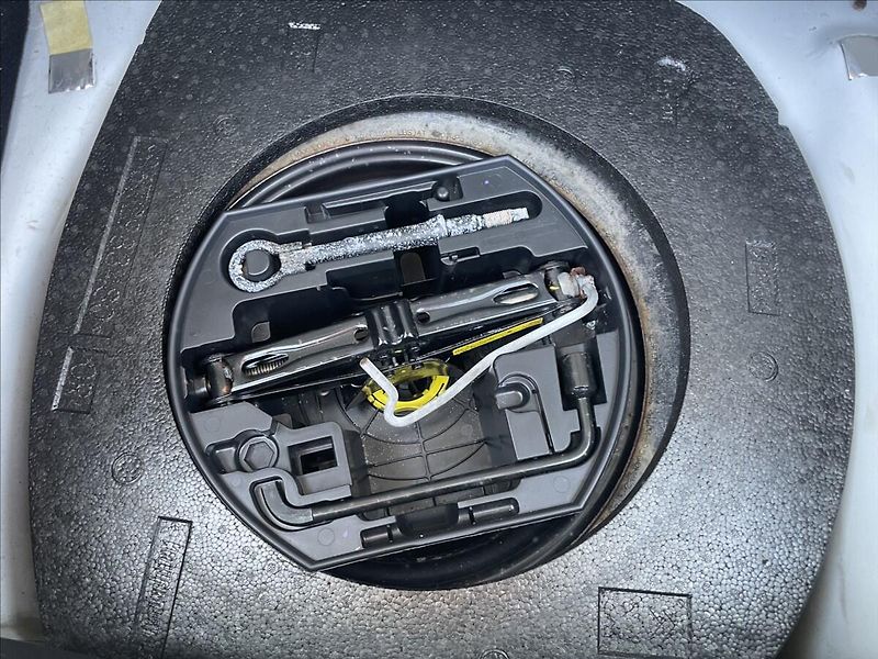 Citroën DS3 1,4 i 70kw Klimatronic ESP Tem - fotka 10 z 33
