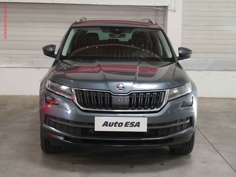 Škoda Kodiaq (2018) 2.0 TDi 4x4, Style, DSG, TZ - fotka 2 z 22