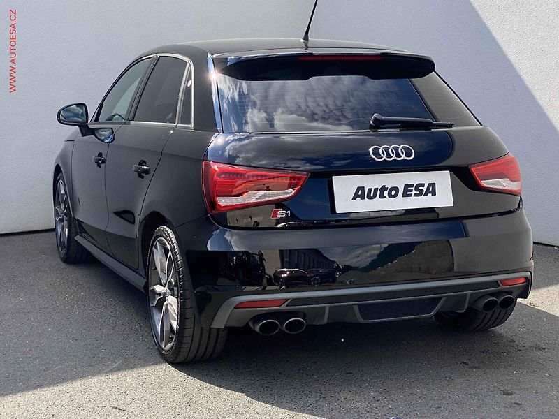 Audi A1 (2016) 2.0TFSi Quattro, AC, bixen - fotka 6 z 18