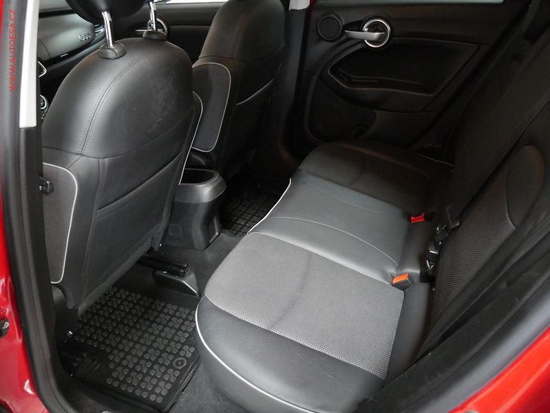 Fiat 500X (2017) 2.0 4x4, 2.maj,ČR, servis - fotka 10 z 21