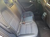 Mercedes-Benz GLA (2014) 220CDI 125kW 4MATIC -TAŽ.ZAŘ. - náhled 22
