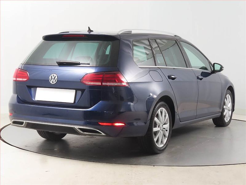 Volkswagen Golf (2018) Marathon Edition 1.5 TSI - fotka 5 z 14