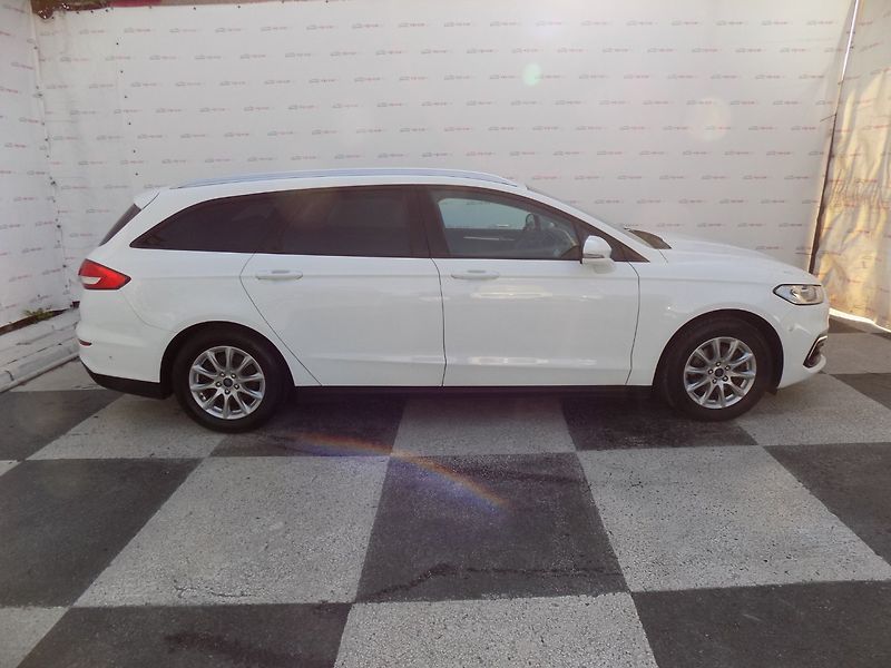 Ford Mondeo (2019) 2.0TDCi/Trend/LED/DPH/ - fotka 6 z 45