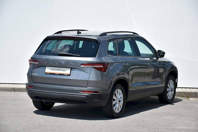 Škoda Karoq (2024) Selection 1.5 TSI 110kW - fotka 9 z 34