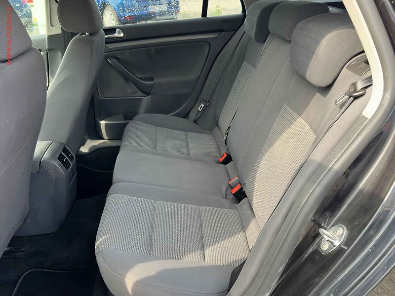 Volkswagen Golf (2009) 1.4 MPI, STK5/28 - fotka 10 z 17
