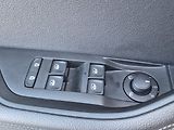 Škoda Superb Combi 2.0 TSI DSG Style+ 140 k - náhled 20