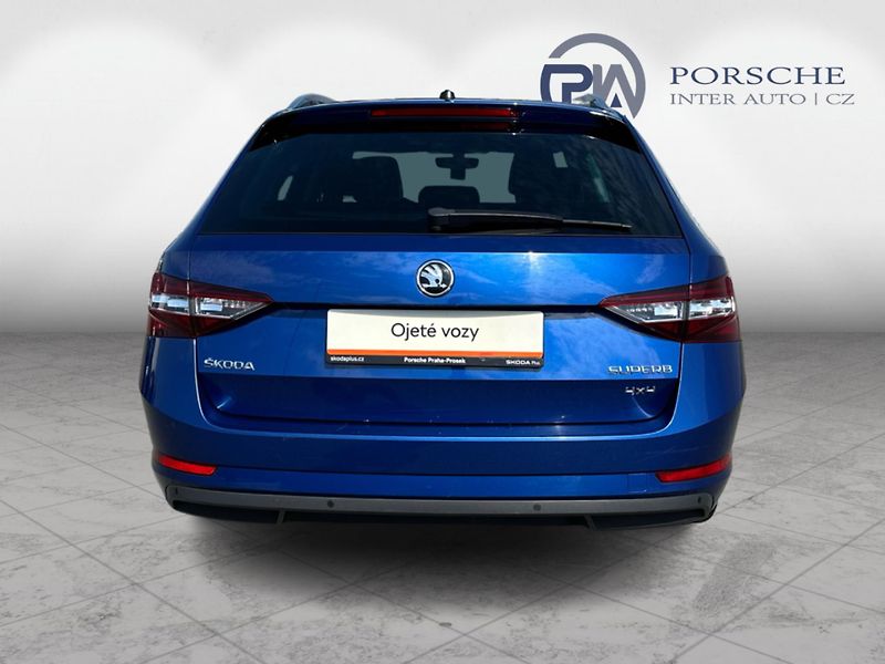 Škoda Superb 2.0 TDI 140kW 4x4 L&K DSG - fotka 5 z 23