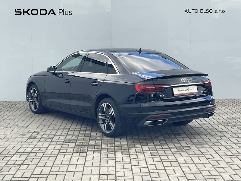 Audi A4 (2022) 2.0 35 TFSI 110 kW S-tronic S- - fotka 28 z 30