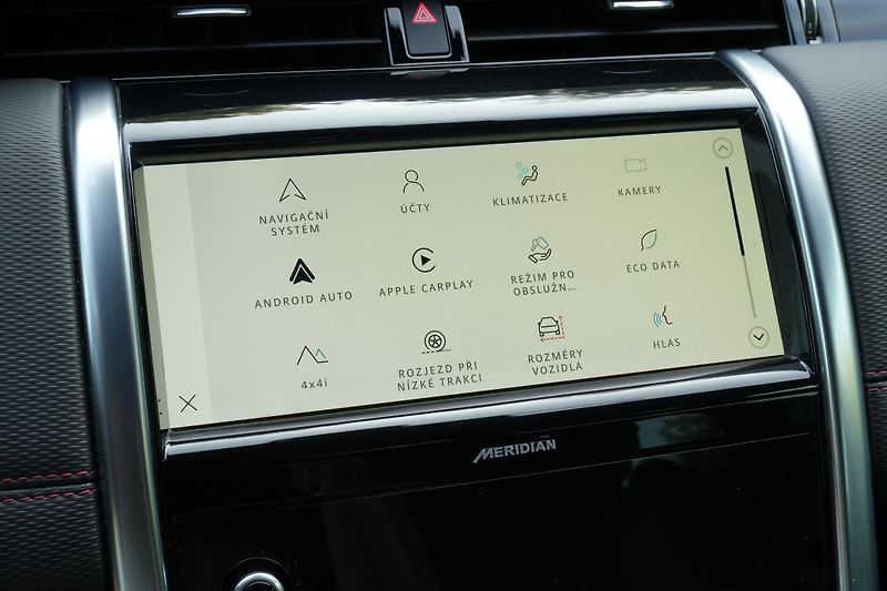 Land Rover Discovery Sport P200 R-Dynamic SE, DPH, Tažné - fotka 24 z 40