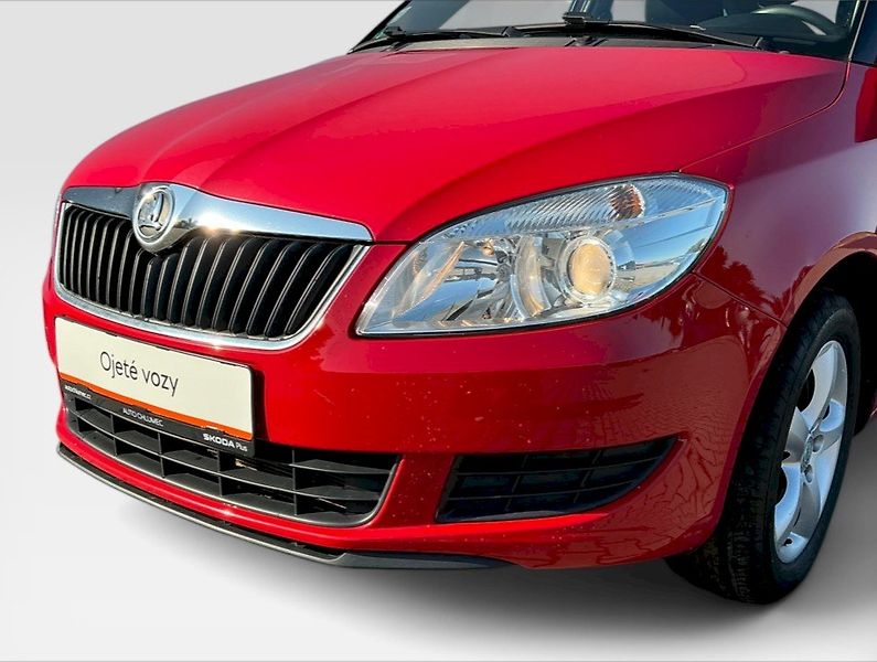 Škoda Fabia (2013) Combi 1.2 TSI Ambition - fotka 10 z 26