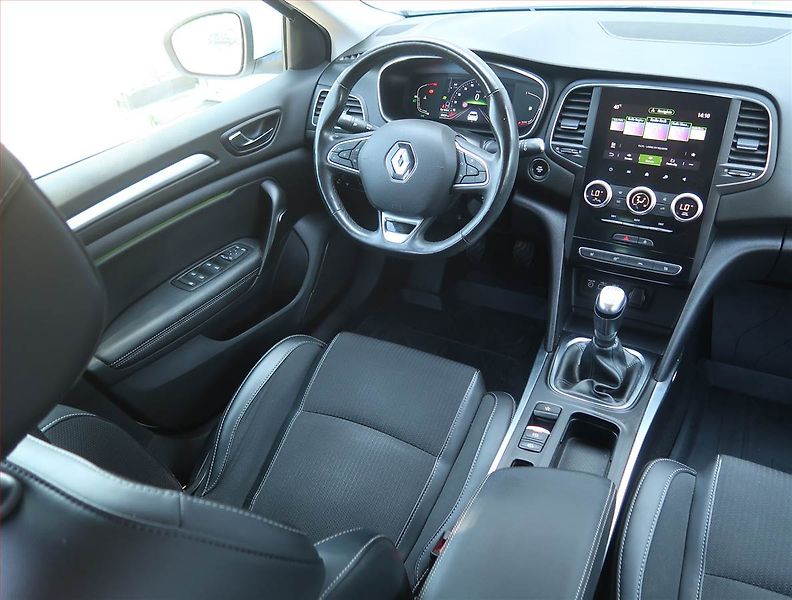 Renault Mégane (2022) Intens 1.3 TCe, Serv.kniha - fotka 7 z 20