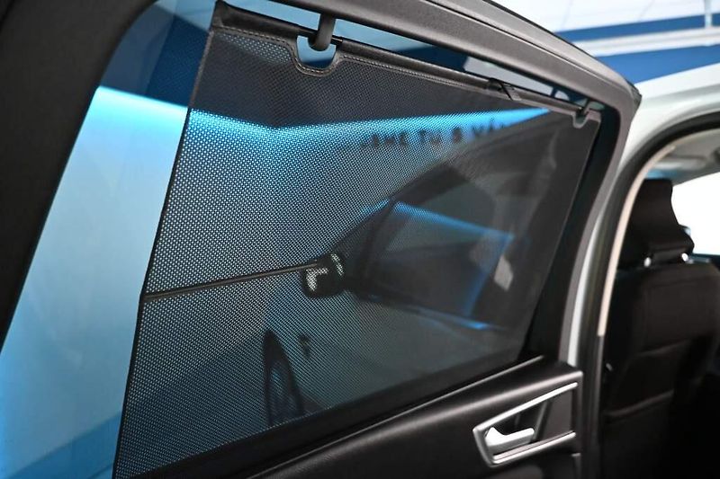 Ford S-MAX (2016) 2.0 132 KW Titanium LED Tažné - fotka 24 z 31