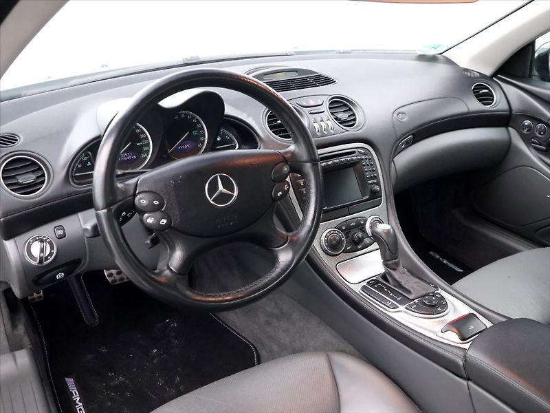 Mercedes-Benz SL 500 5,0 225kW Aut.klima Tempo - fotka 30 z 38