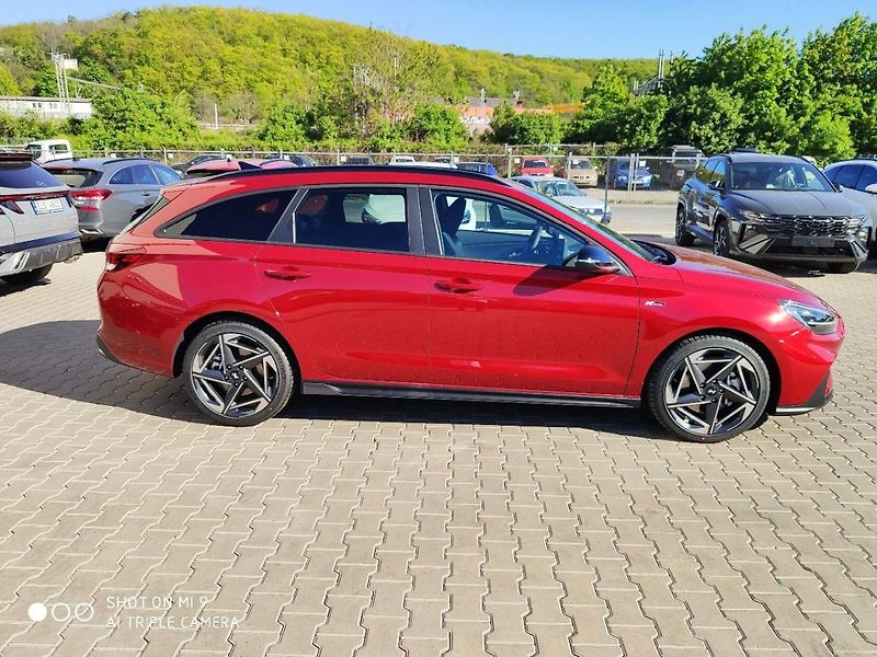 Hyundai i30 WG 26 1,6TGDI DCT N LINE - fotka 3 z 7
