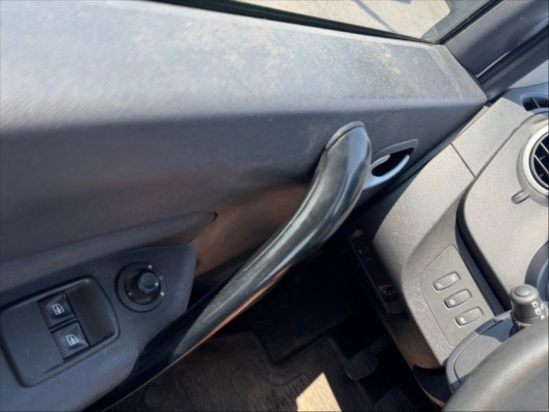 Renault Kangoo 1,5 BdCi 95 Zen 5d - fotka 10 z 10