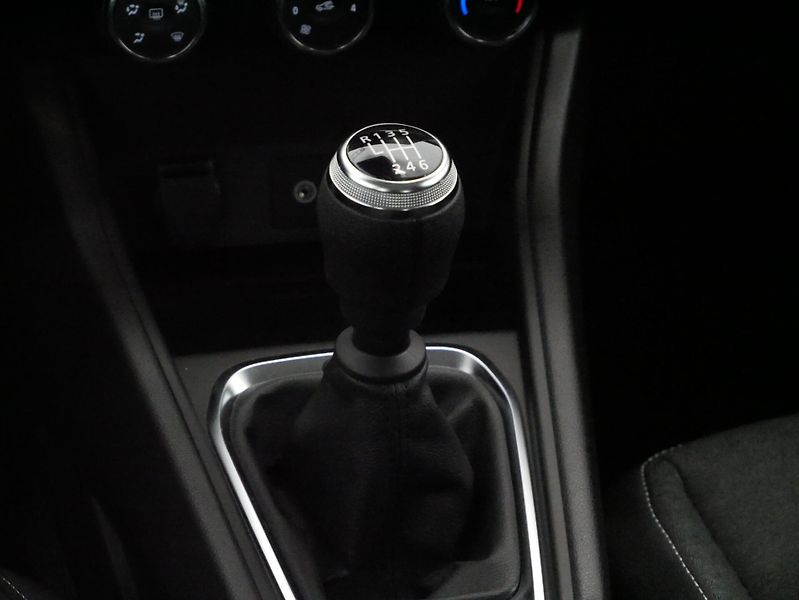 Renault Captur - fotka 25 z 28