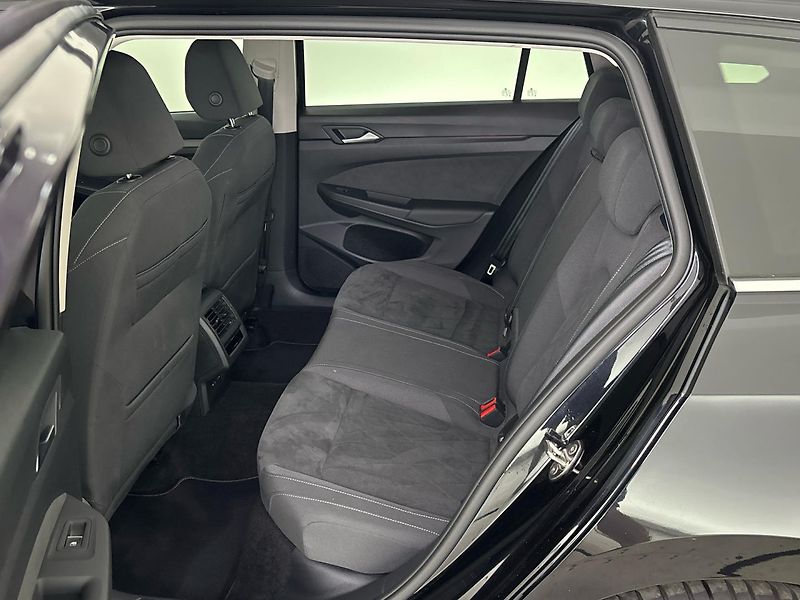 Volkswagen Golf Style DSG - fotka 8 z 28