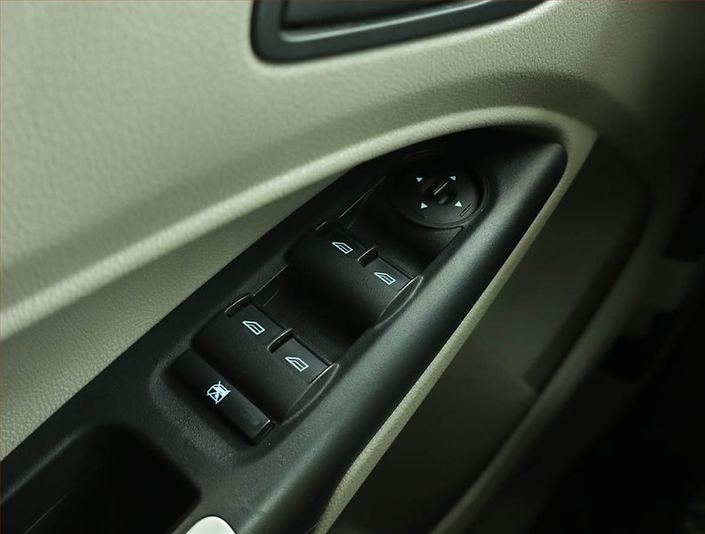 Ford Tourneo Connect (2014) Trend 1.0 EcoBoost, 5Míst, ČR - fotka 14 z 14