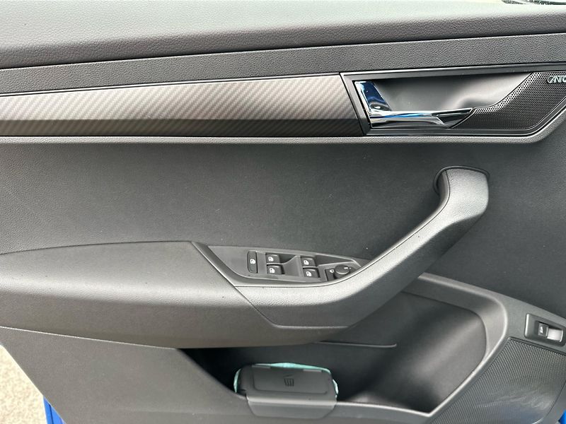 Škoda Karoq (2026) 1,5 TSI 110 kW 7-stup. automat - fotka 16 z 24