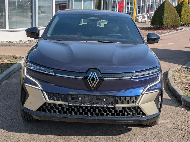 Renault Mégane (2026) E-Tech elektrický ICONIC - fotka 3 z 13