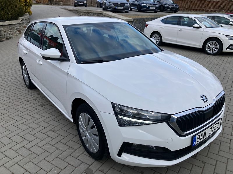 Škoda Scala (2022) 1.0TSI AMBITION 2023 ČR,1.maj. - fotka 2 z 23