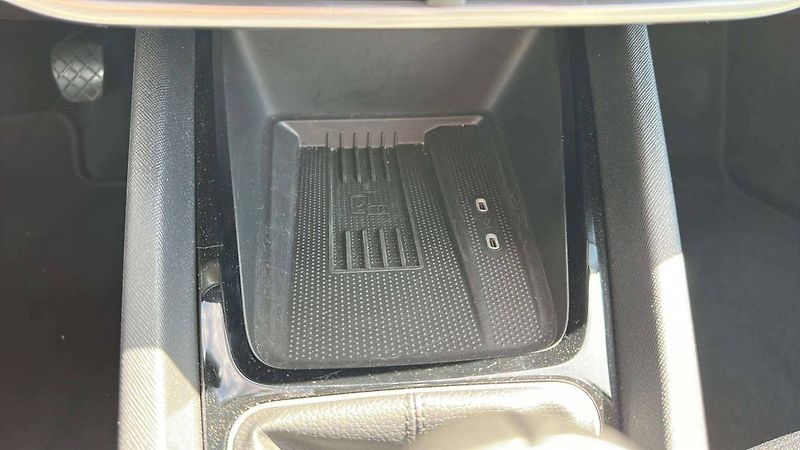 Škoda Octavia Combi Top Selection 1,5TSI 110 - fotka 17 z 31