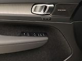 Volvo XC40 (2026) B4 AUT DARK PLUS - náhled 27