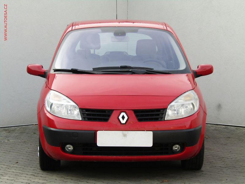 Renault Scénic (2004) 1.6i - fotka 2 z 3