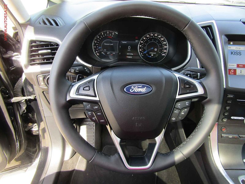 Ford S-MAX (2016) 2.0TDCi, AT, bixen, panor - fotka 13 z 25