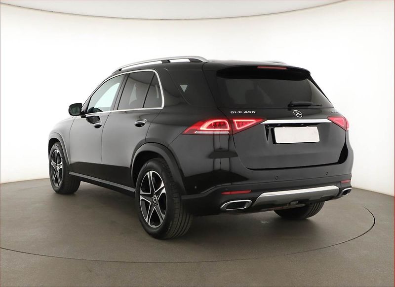 Mercedes-Benz GLE (2023) 450 - fotka 4 z 21